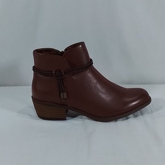 Women's BOC Lindsay Stacked Heel Bootie - Brown - 8 - NIB - Picture 3 of 7